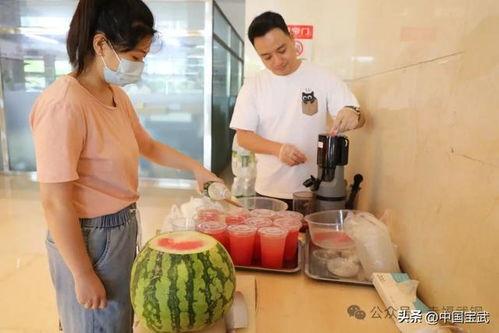 长垣吃瓜事件亮点,一场全民热议的“瓜田”奇观 第2张 长垣吃瓜事件亮点,一场全民热议的“瓜田”奇观 第2张