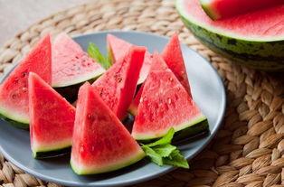 冬天宜吃瓜水果,冬季适宜食用的瓜果精选 第1张 冬天宜吃瓜水果,冬季适宜食用的瓜果精选 第1张